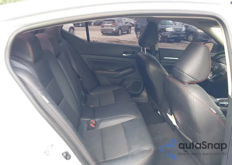 2023 Nissan Altima Sr Intelligent Awd z USA, uszkodzony, nr VIN 1N4BL4CW8PN301352